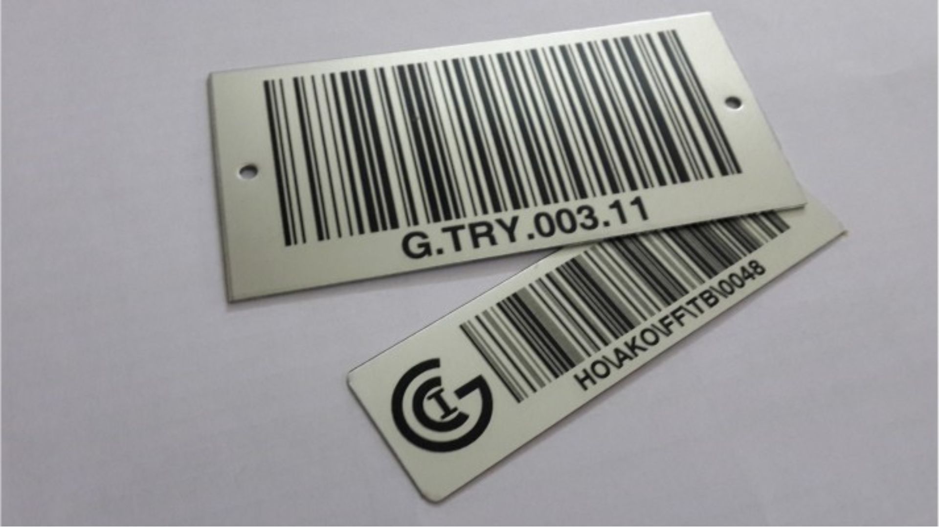 Metal barcodes